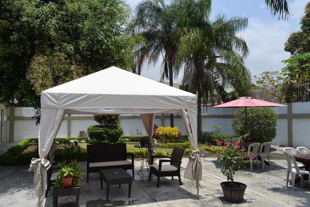 Urdesa Suites Hotel Guayaquil Exterior foto