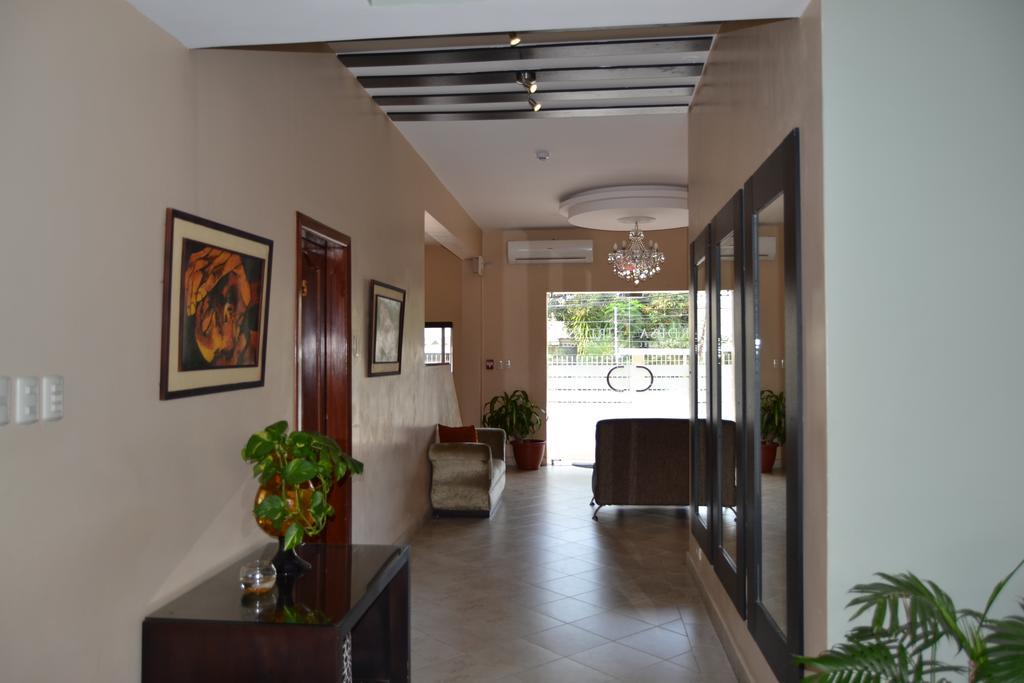 Urdesa Suites Hotel Guayaquil Exterior foto