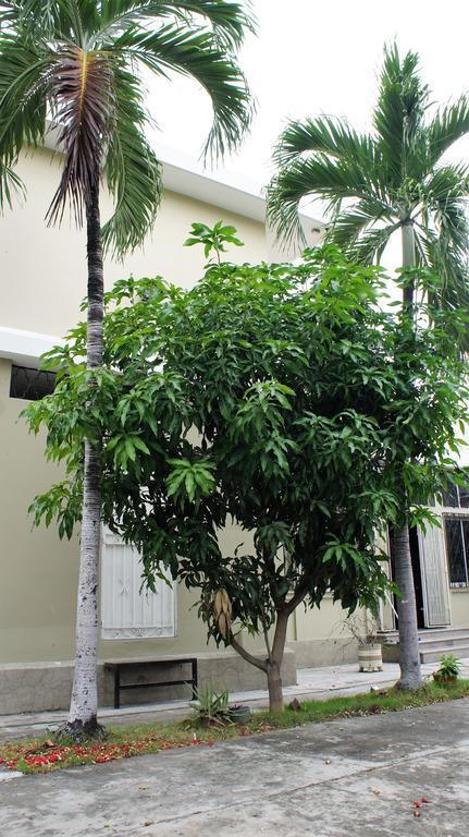 Urdesa Suites Hotel Guayaquil Exterior foto